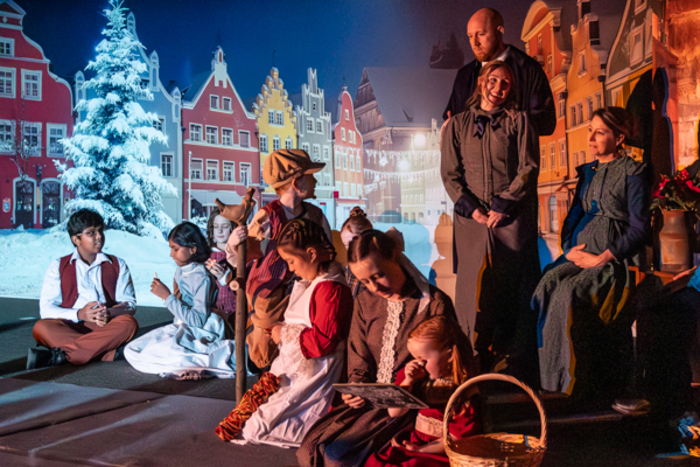 Photos: Inside Dublin Presbyterian Church’s A CHRISTMAS CAROL IN BETHLEHEM  Image