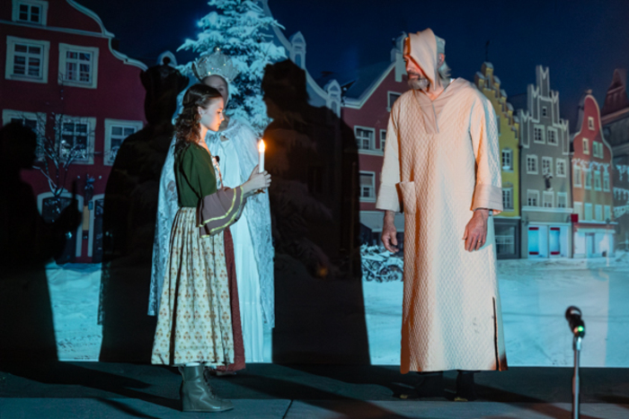 Photos: Inside Dublin Presbyterian Church’s A CHRISTMAS CAROL IN BETHLEHEM  Image