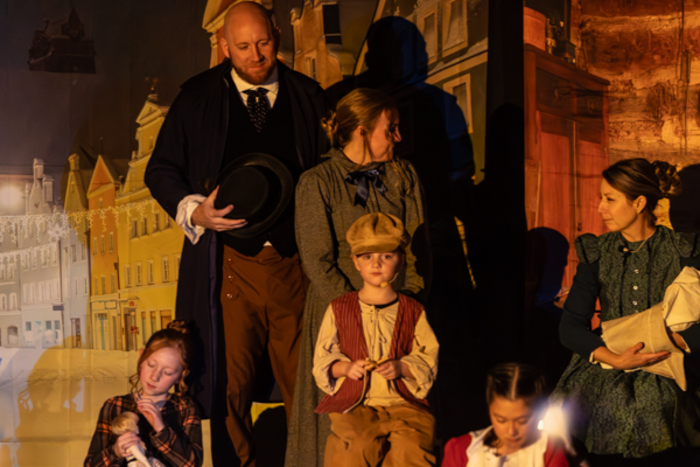 Photos: Inside Dublin Presbyterian Church’s A CHRISTMAS CAROL IN BETHLEHEM  Image