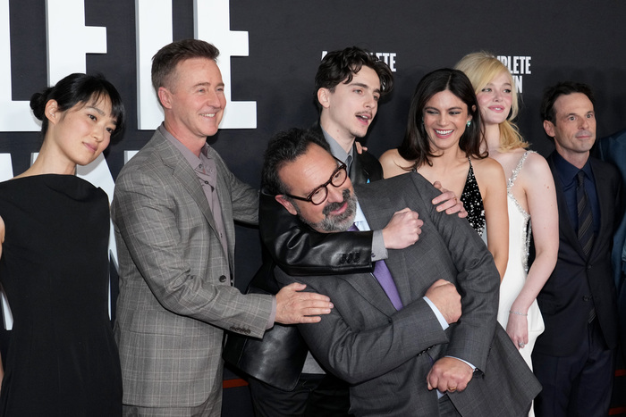 Eriko Hatsune, Edward Norton, James Mangold, Timothée Chalamet, Monica Barbaro, Elle Photo