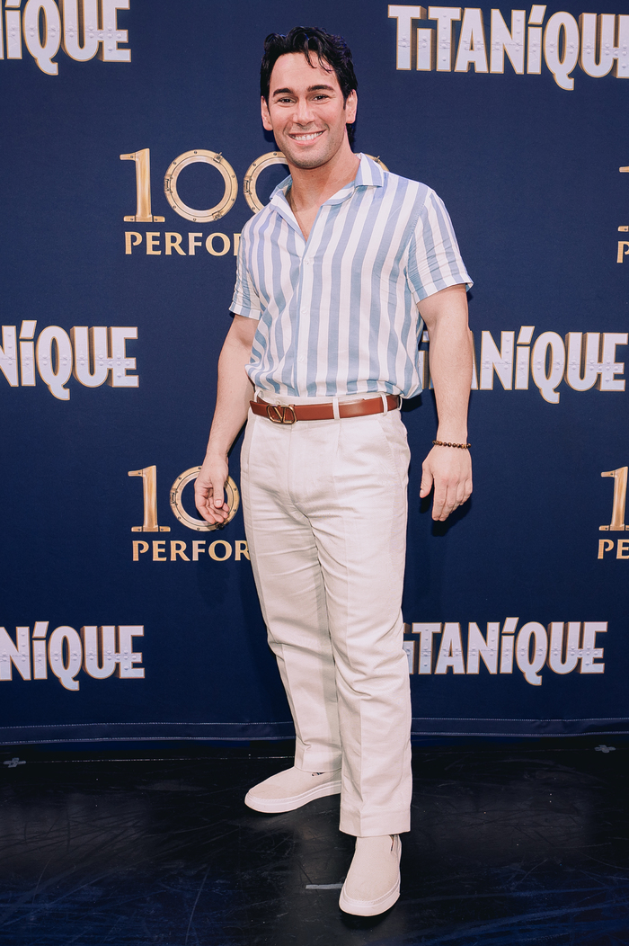 Photos: TITANIQUE Celebrates 1000 Performances Off-Broadway Image