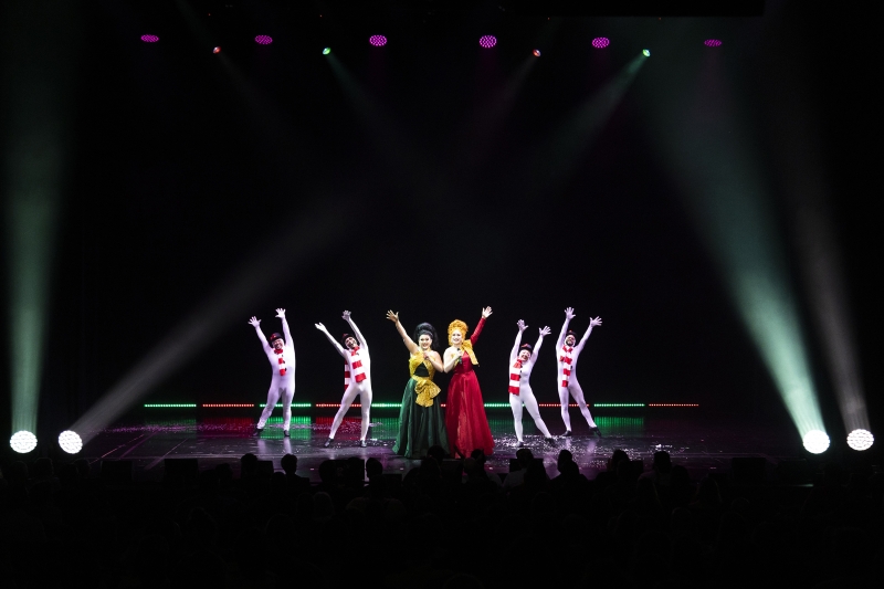 Review: THE JINKX & DELA HOLIDAY SHOW at Pantages  Image