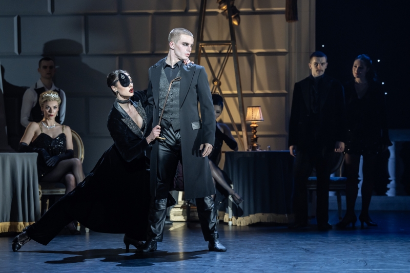 Review: MATTHEW BOURNE'S SWAN LAKE: THE NEXT GENERATION, Sadler's Wells Image