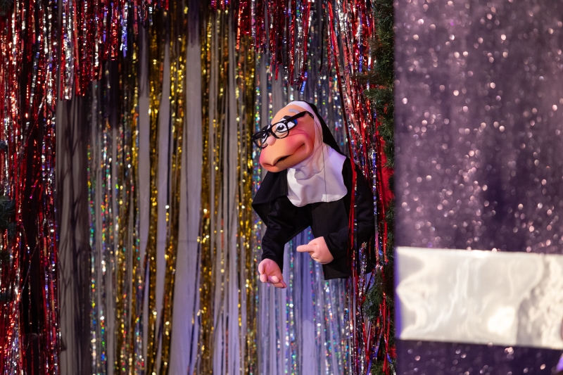 Review: NUNCRACKERS: THE NUNSENSE CHRISTMAS MUSICAL at Desert Theatreworks Image