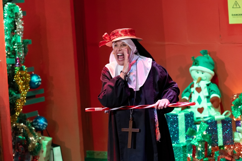 Review: NUNCRACKERS: THE NUNSENSE CHRISTMAS MUSICAL at Desert Theatreworks  Image