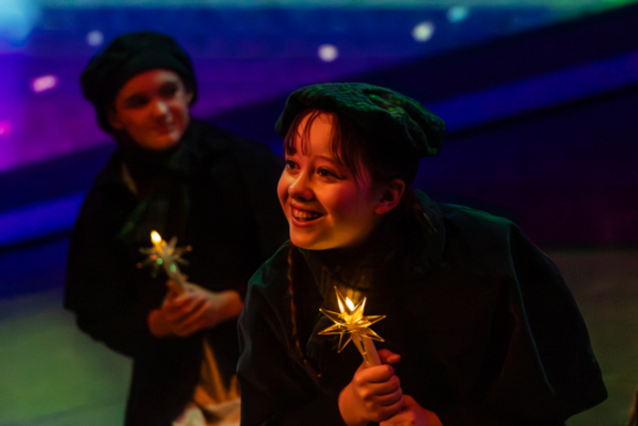 Photos: First look at Abbey Theatre of Dublin’s MADELINE’S CHRISTMAS  Image