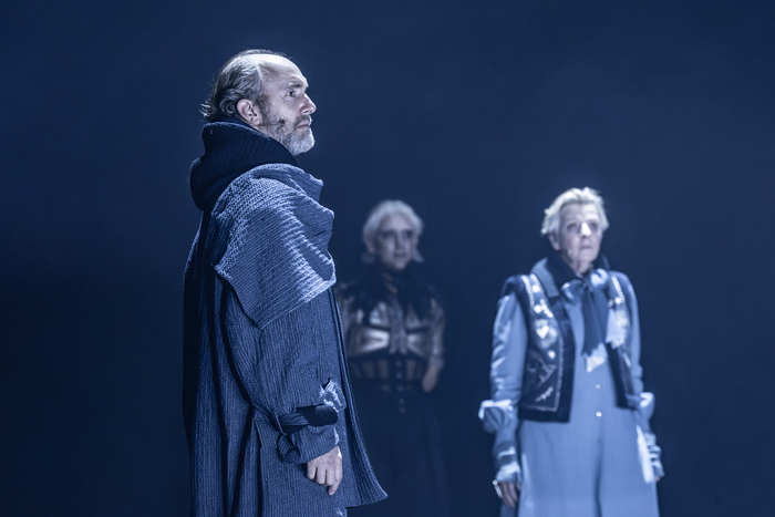 Photos: Sigourney Weaver and More in THE TEMPEST Image