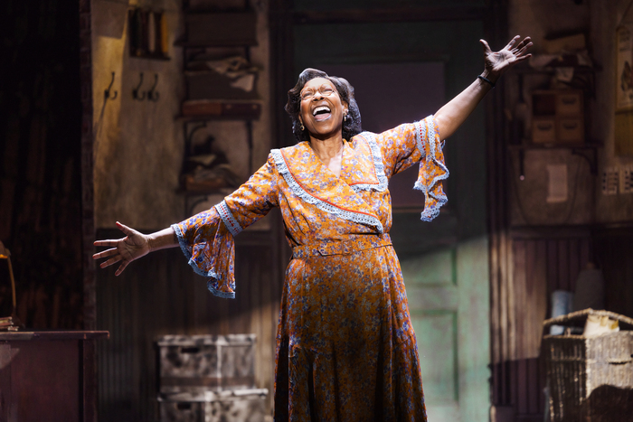 Photos/Video: Whoopi Goldberg Joins the Cast of ANNIE at The Theater at Madison Square Garden  Image