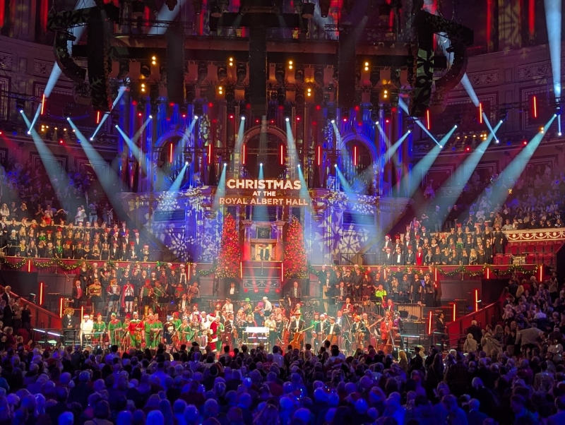 Review: CAROLS AT THE HALL, Royal Albert Hall  Image