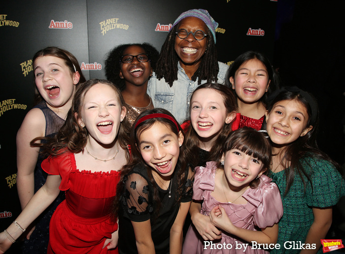 Photos: Whoopi Goldberg & ANNIE Cast Celebrate at Planet Hollywood NYC  Image