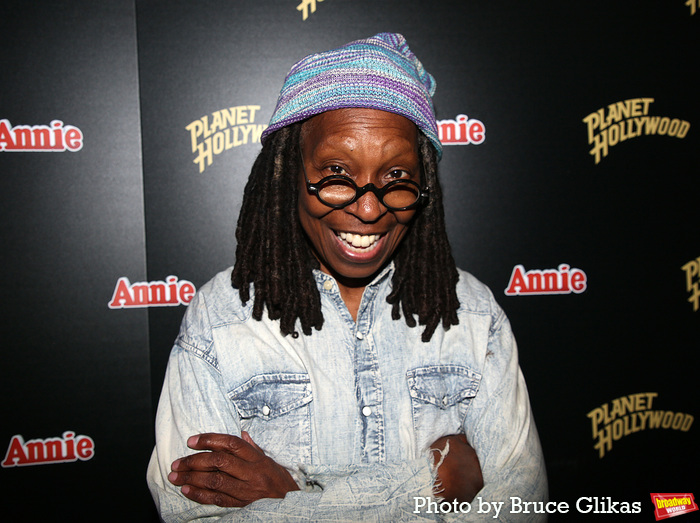 Photos: Whoopi Goldberg & ANNIE Cast Celebrate at Planet Hollywood NYC  Image