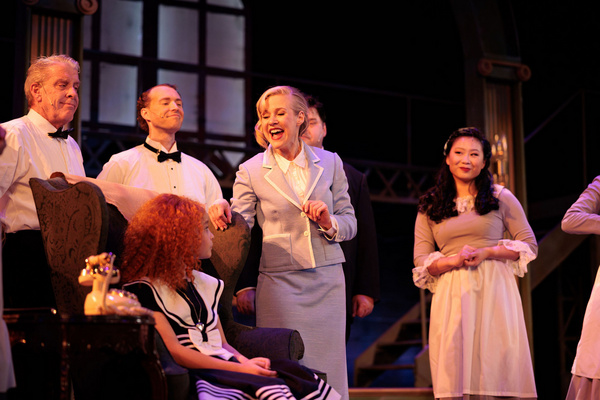 Photos: First Look At ANNIE At The Encore Musical Theatre Company Image