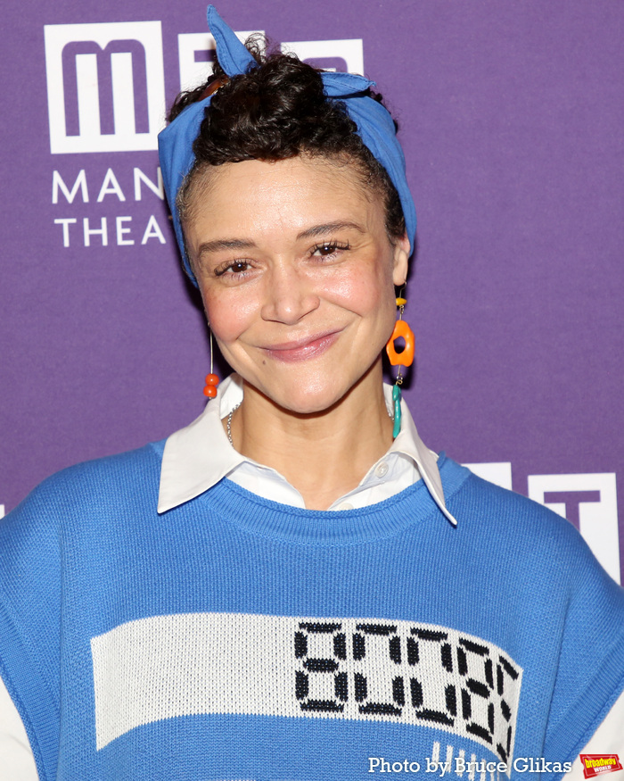 Photos: EUREKA DAY Cast Walks the Red Carpet on Opening Night Image