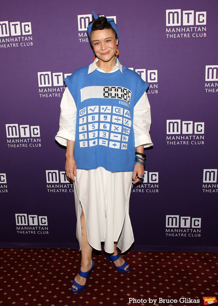 Photos: EUREKA DAY Cast Walks the Red Carpet on Opening Night Image