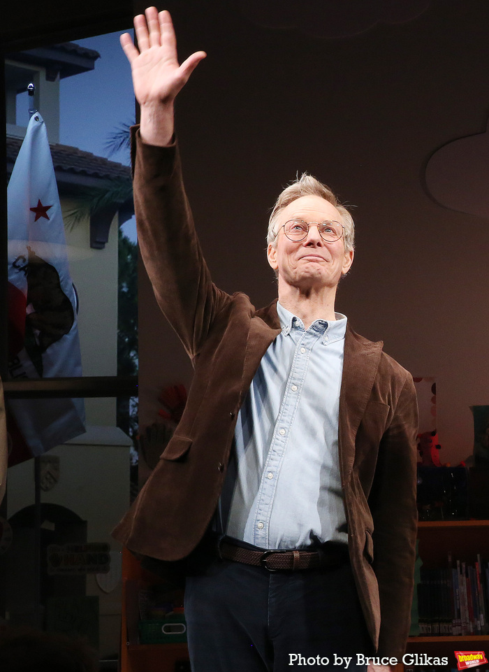 Photos: The Cast of EUREKA DAY Takes Opening Night Bows Image