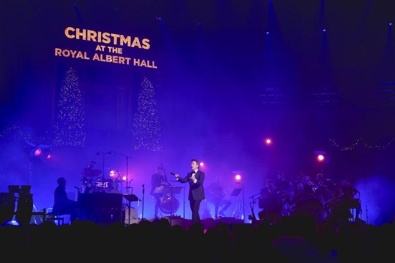 Review: RICK ASTLEY'S SWINGING CHRISTMAS, Royal Albert Hall  Image