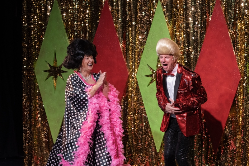 Review: SKIPPY AND BITSY’S ALL-STAR TV CHRISTMAS EXTRAVAGANZA at The Bent  Image