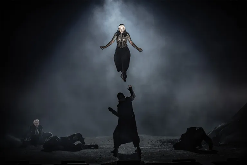 Review: THE TEMPEST, Theatre Royal Drury Lane Image