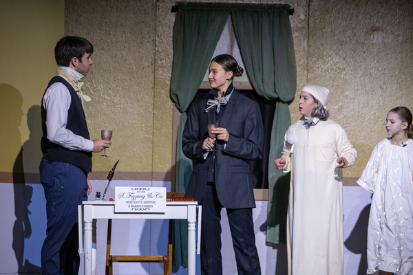Photos: A CHRISTMAS CAROL at Victoria Players Children’s Theater Image