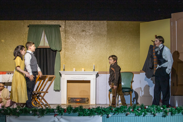 Photos: A CHRISTMAS CAROL at Victoria Players Children’s Theater Image