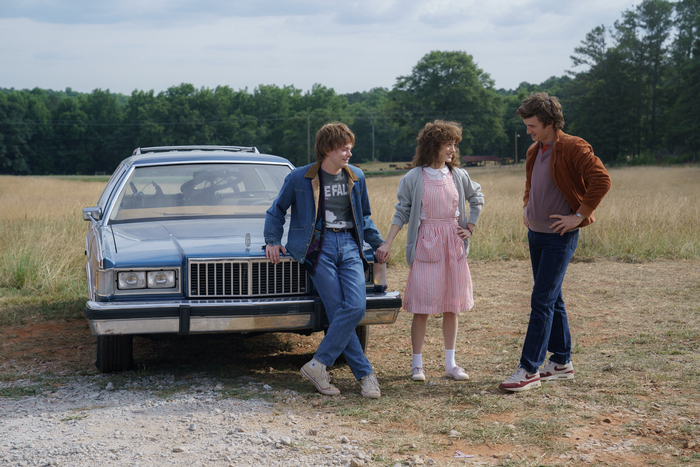 Photos: STRANGER THINGS Season 5 Wraps Production Image