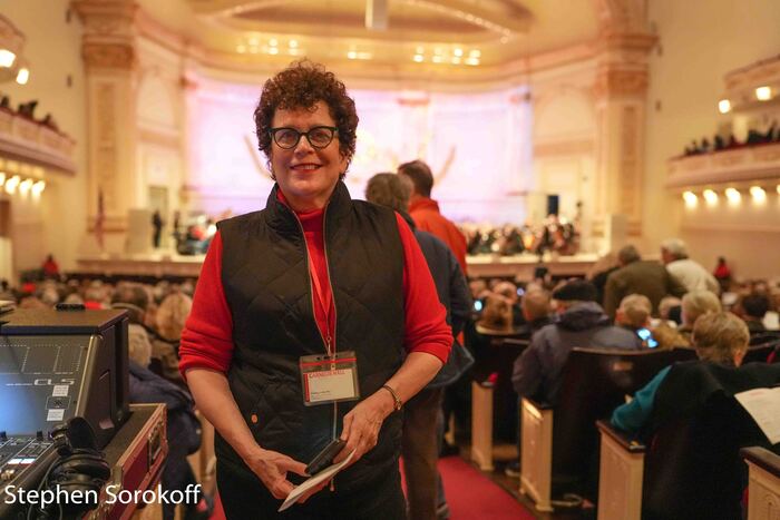 Photos: Inside MERRY AND BRIGHT Rehearsal With Jessica Vosk And The New York Pops  Image