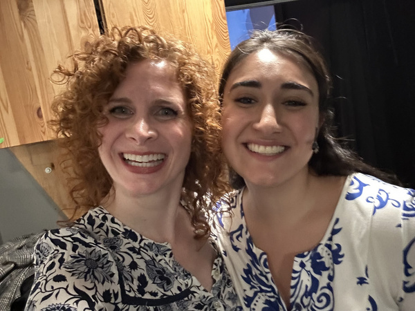 Photos: BAGGAGE AT THE DOOR En Español at The Chain Studio Theater Image