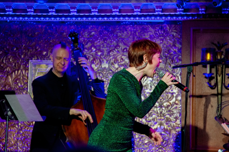 Review: Carole J. Bufford Brings The Jolly To 54 Below With YULETIDE CAROLE  Image