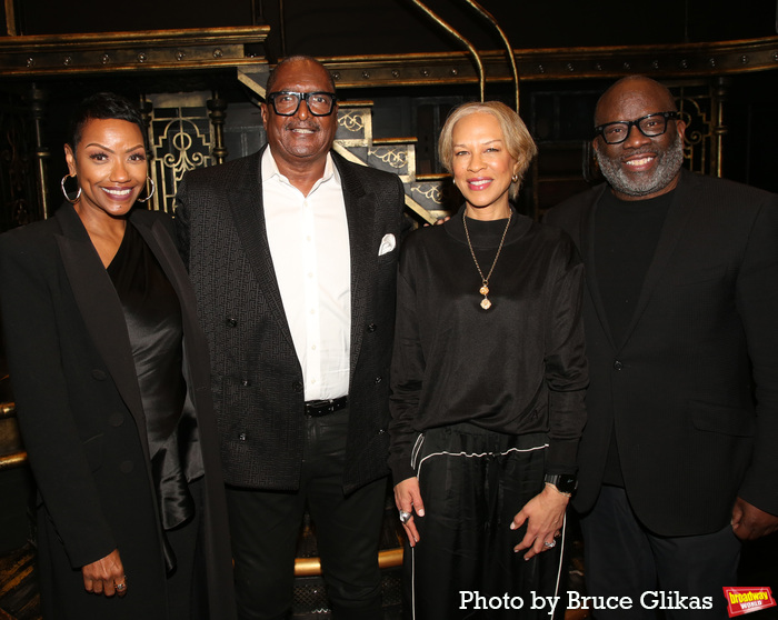 Photos: Mathew Knowles and Carly Rae Jepsen Visit A WONDERFUL WORLD: THE LOUIS ARMSTRONG MUSICAL  Image