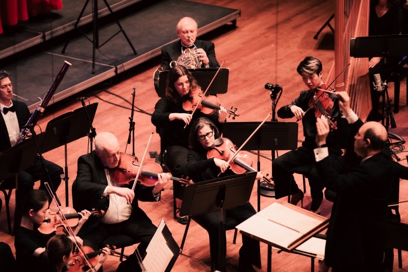 Review: A FESTIVAL OF LESSONS AND CAROLS at Benaroya Hall  Image