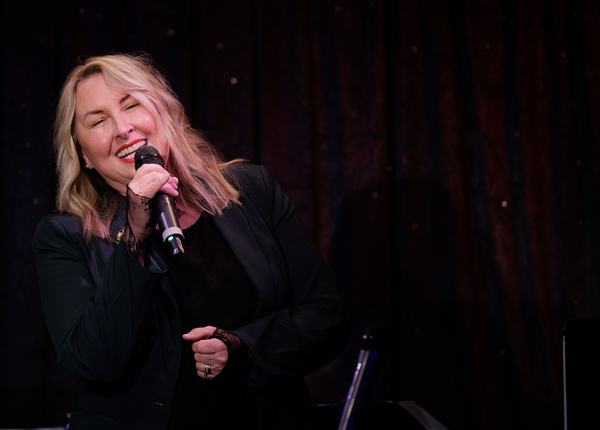 Photos: Renee Guerrero Brings RENEE'S SOIREES to Don't Tell Mama Image
