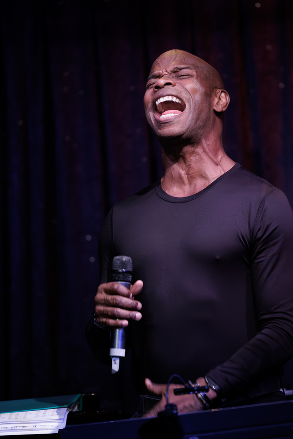 Photos: Renee Guerrero Brings RENEE'S SOIREES to Don't Tell Mama Image