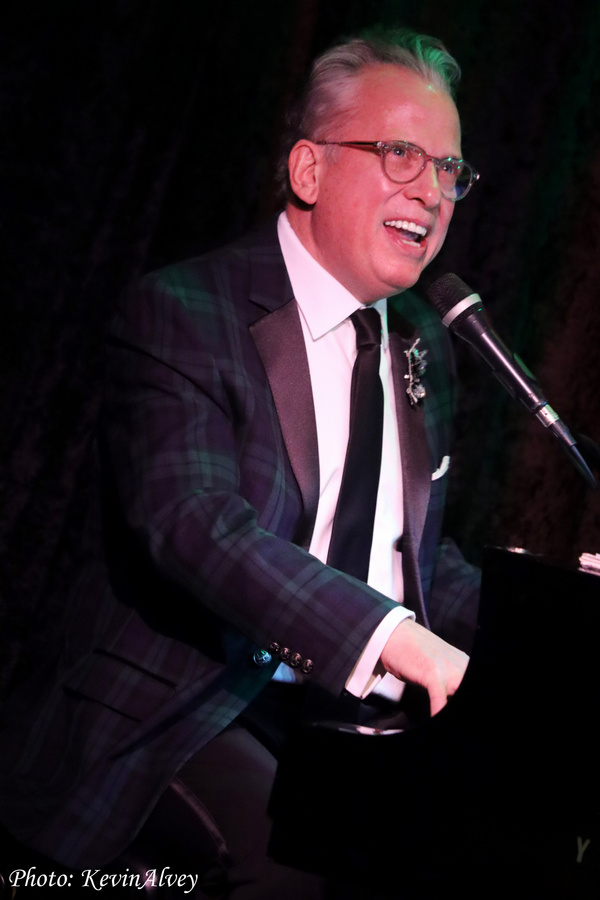 Photos: Inside the 15th A SWINGING BIRDLAND CHRISTMAS Image