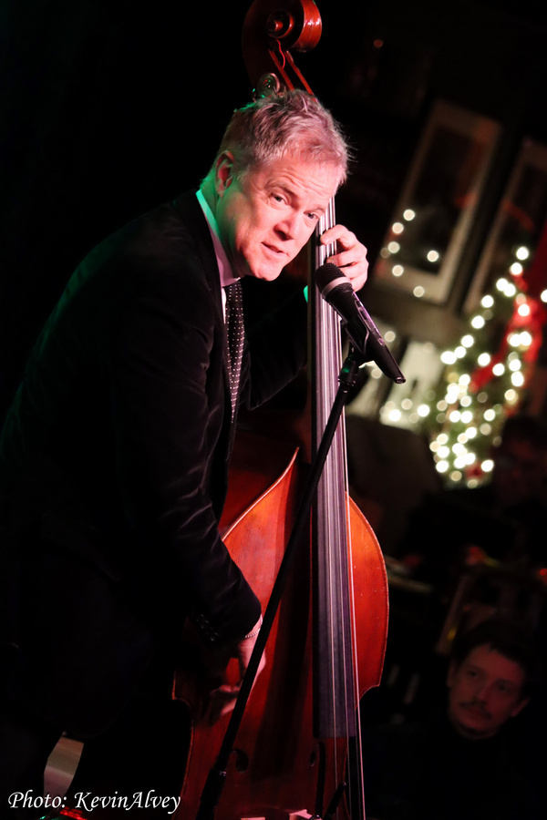 Photos: Inside the 15th A SWINGING BIRDLAND CHRISTMAS  Image