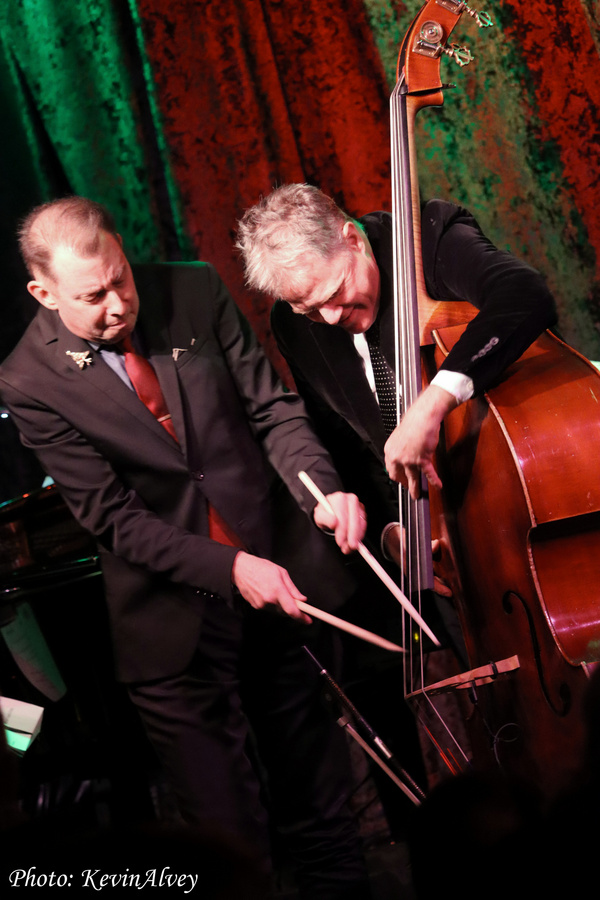Photos: Inside the 15th A SWINGING BIRDLAND CHRISTMAS Image
