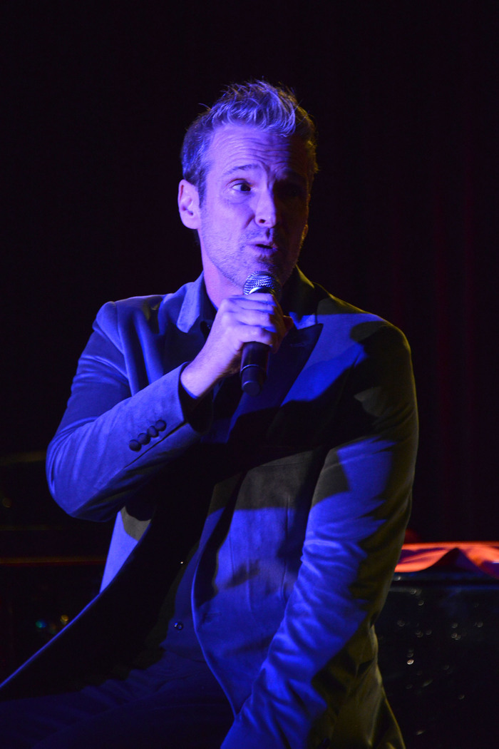 Photos: HUGH PANARO: MAN WITHOUT A MASK at Catalina Jazz Club  Image