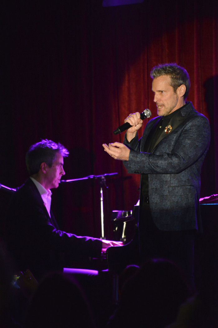 Photos: HUGH PANARO: MAN WITHOUT A MASK at Catalina Jazz Club  Image