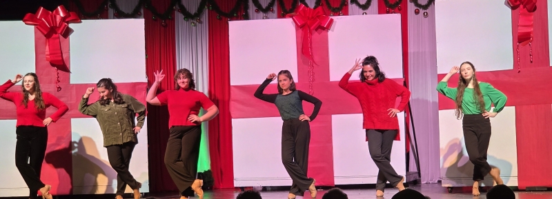 Review: HOLIDAY SPECTACULAR at Conway High School  Image