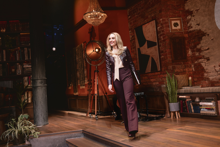 Photos: Chloe Fineman Joins ALL IN: COMEDY ABOUT LOVE Image