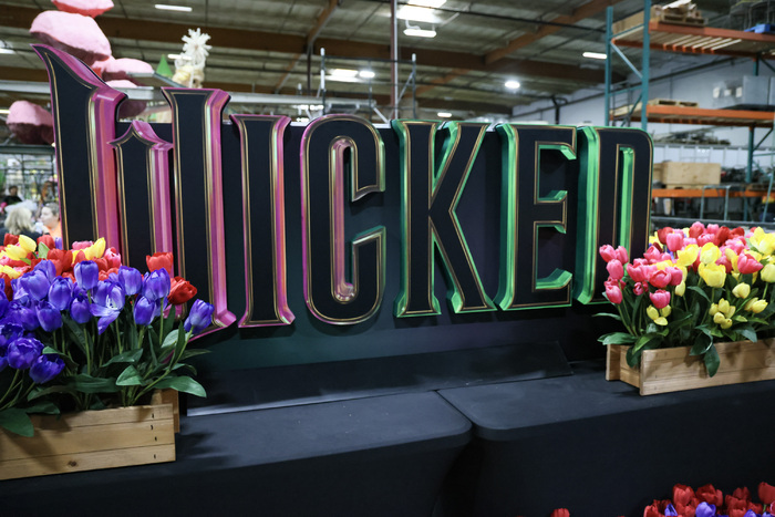 Photos: WICKED Float Comes to Pasadena's Rose Parade  Image