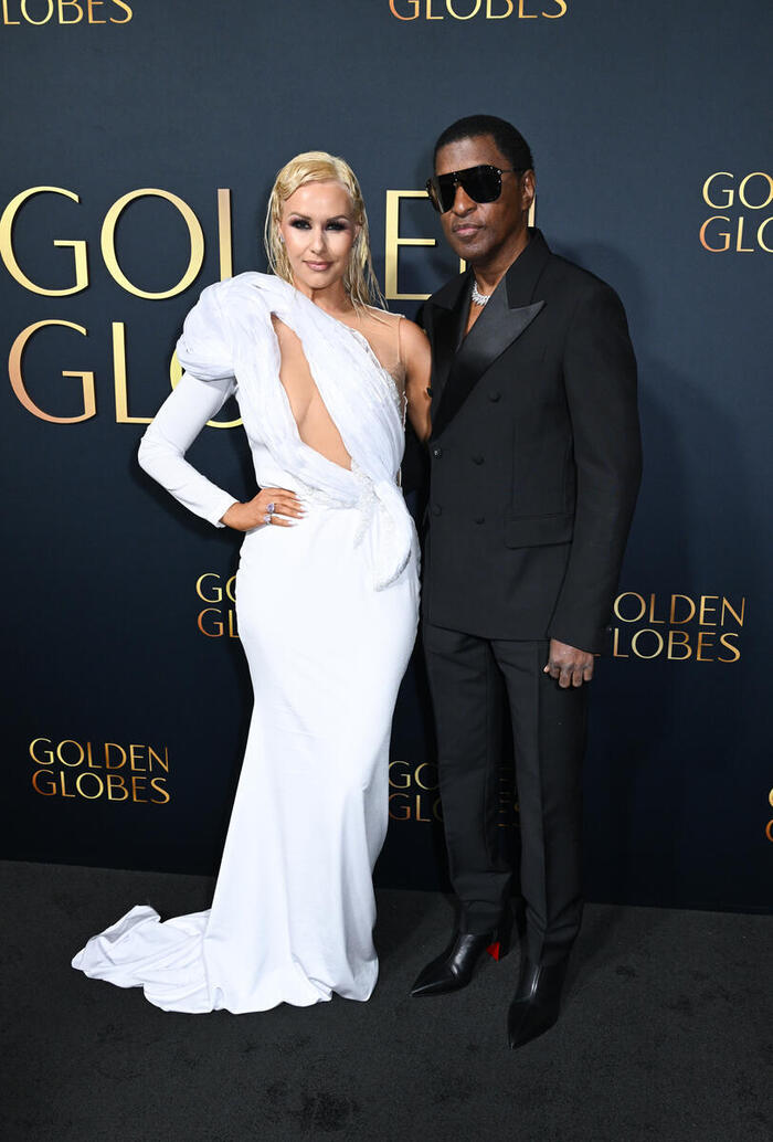 Photos: Viola Davis & Ted Danson Honored with Special Golden Globe Awards  Image