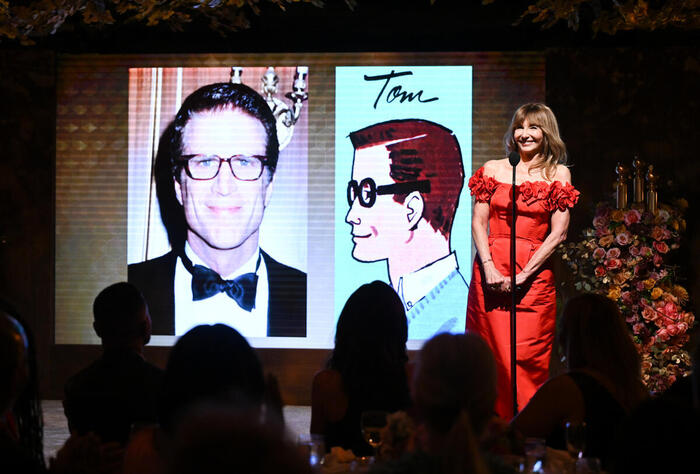 Photos: Viola Davis & Ted Danson Honored with Special Golden Globe Awards  Image