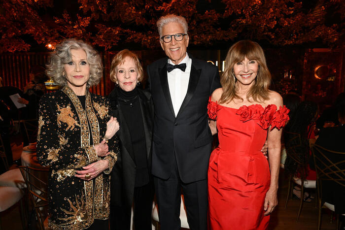 Photos: Viola Davis & Ted Danson Honored with Special Golden Globe Awards  Image