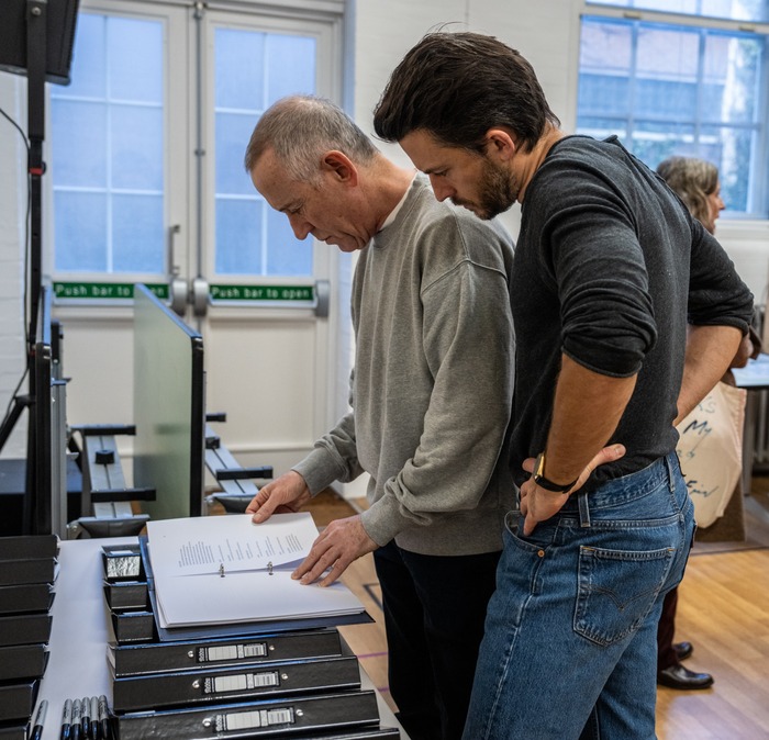 Photos/Video: Jonathan Bailey and More in Rehearsal For RICHARD II Image