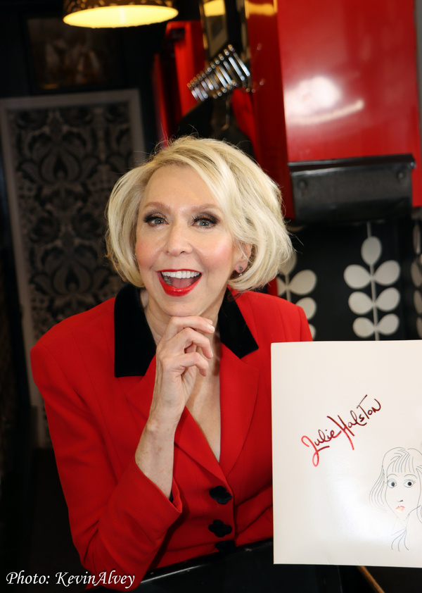 Photos: OUR TOWN's Julie Halston Performs at Birdland Image