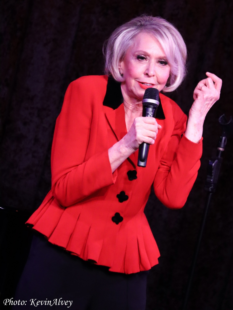 Review: Five Stars for JULIE HALSTON TAKES THE Q TRAIN at Birdland  Image