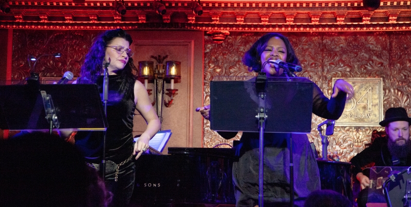 Review: 54 Below Crowd Has Amazing NEW YEAR'S EVE WITH JENN COLELLA  Image