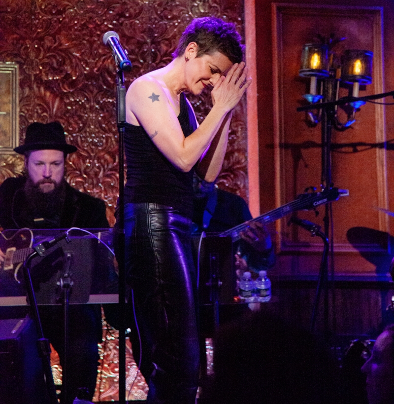 Review: 54 Below Crowd Has Amazing NEW YEAR'S EVE WITH JENN COLELLA  Image