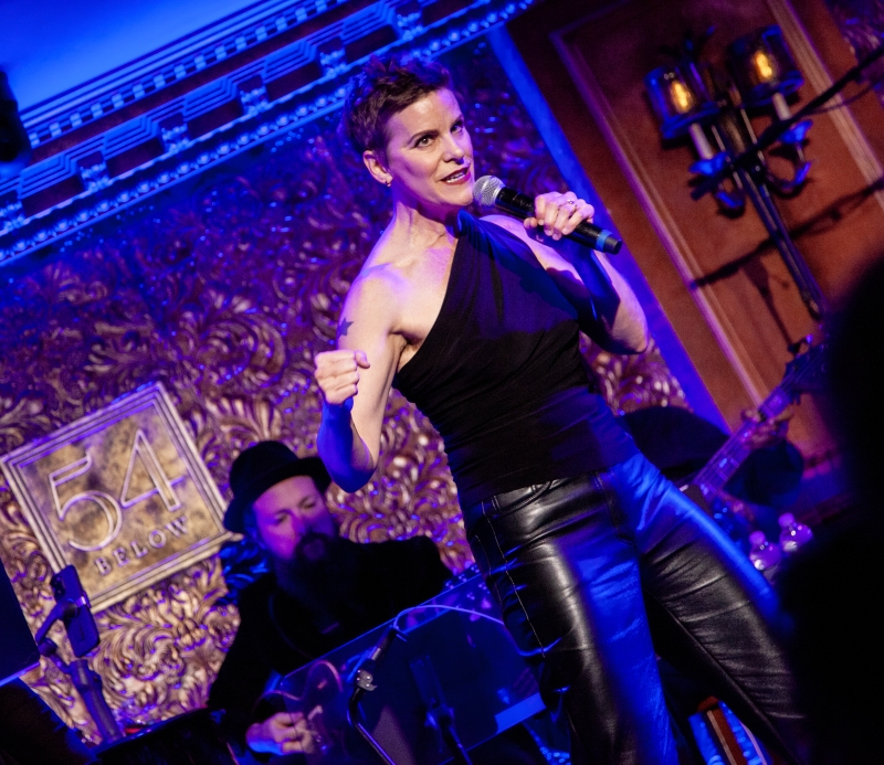 Review: 54 Below Crowd Has Amazing NEW YEAR'S EVE WITH JENN COLELLA  Image