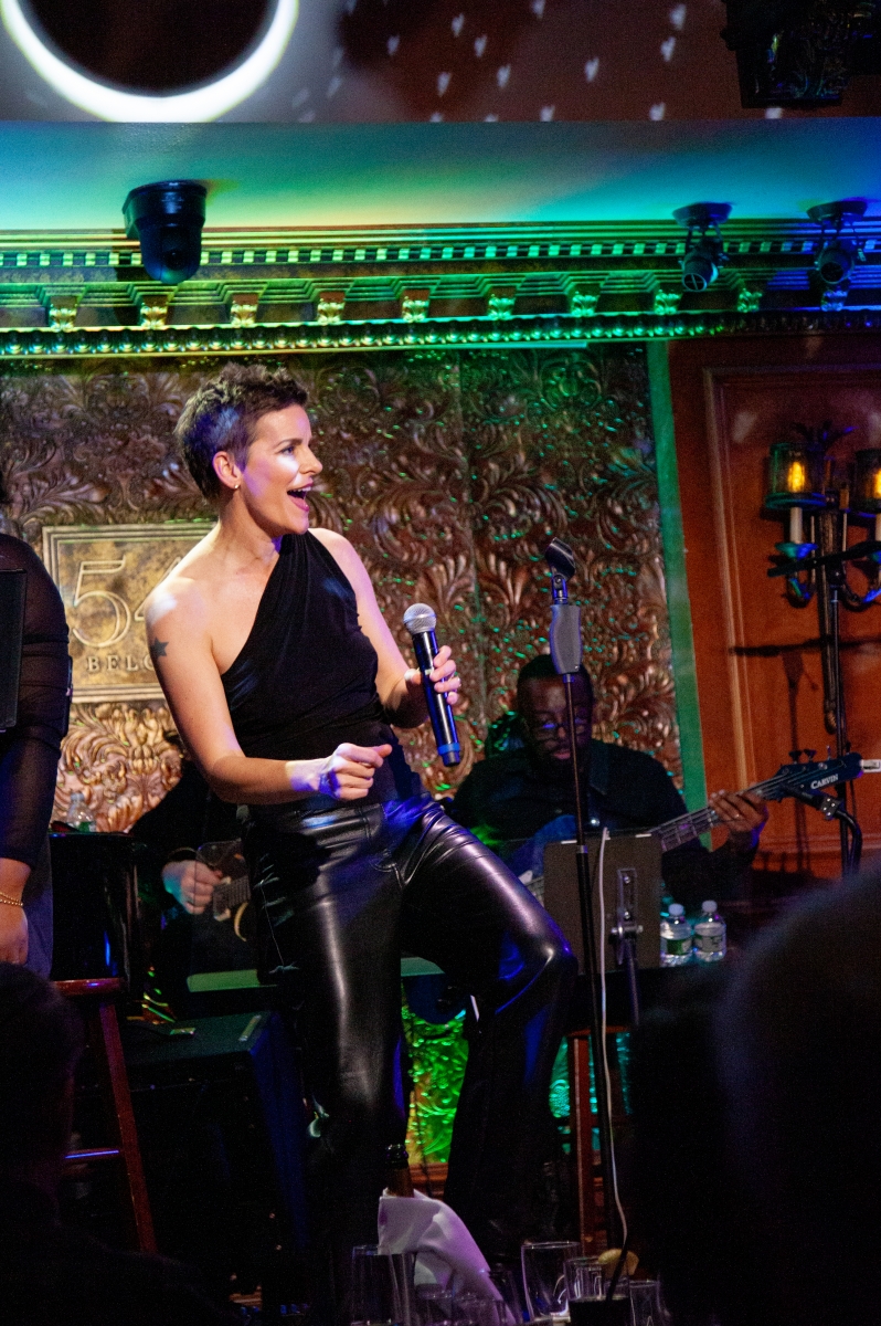 Review: 54 Below Crowd Has Amazing NEW YEAR'S EVE WITH JENN COLELLA  Image